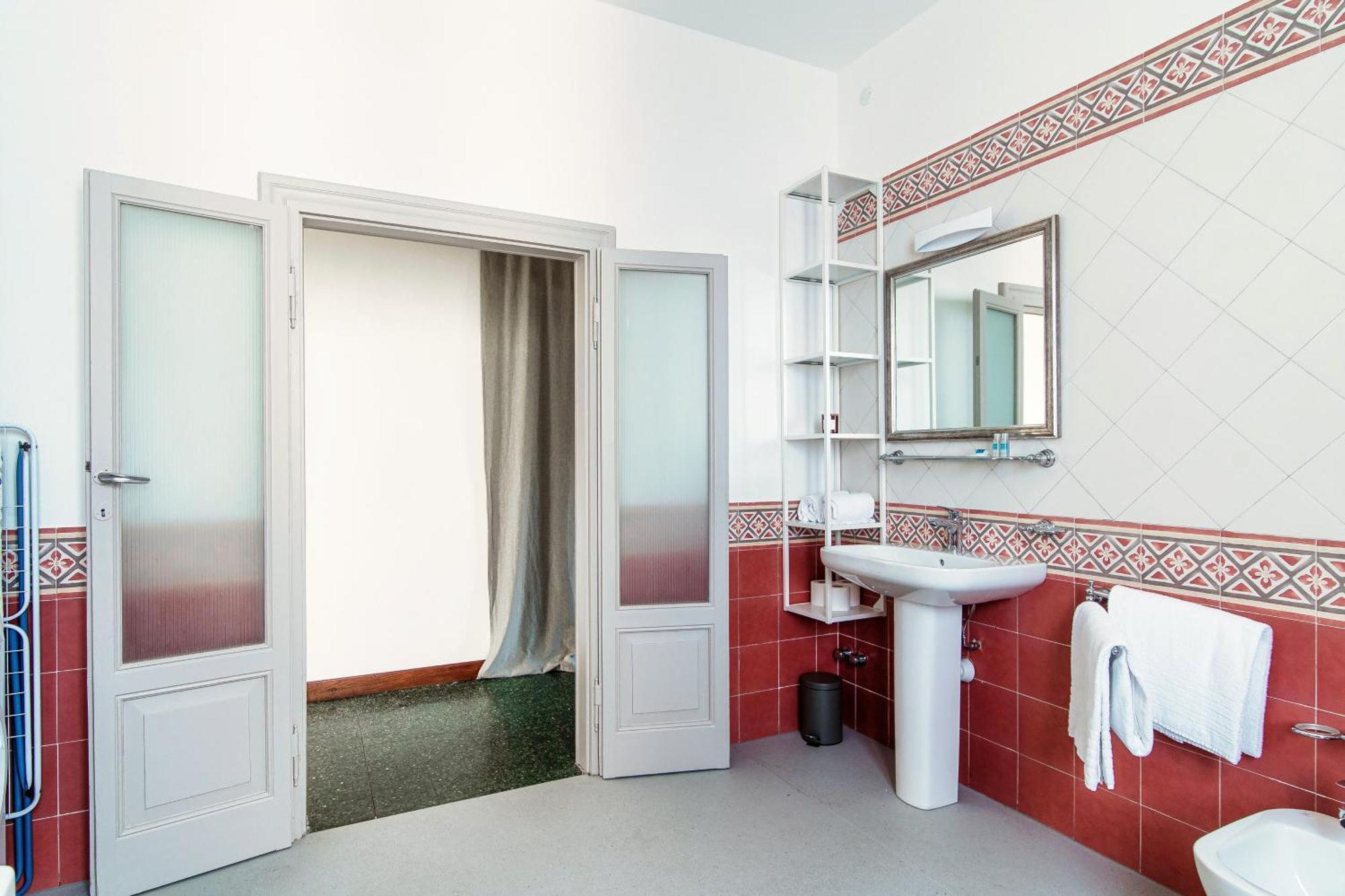 Stella Apartment By Quokka 360 - Past And Present In Como Exterior photo